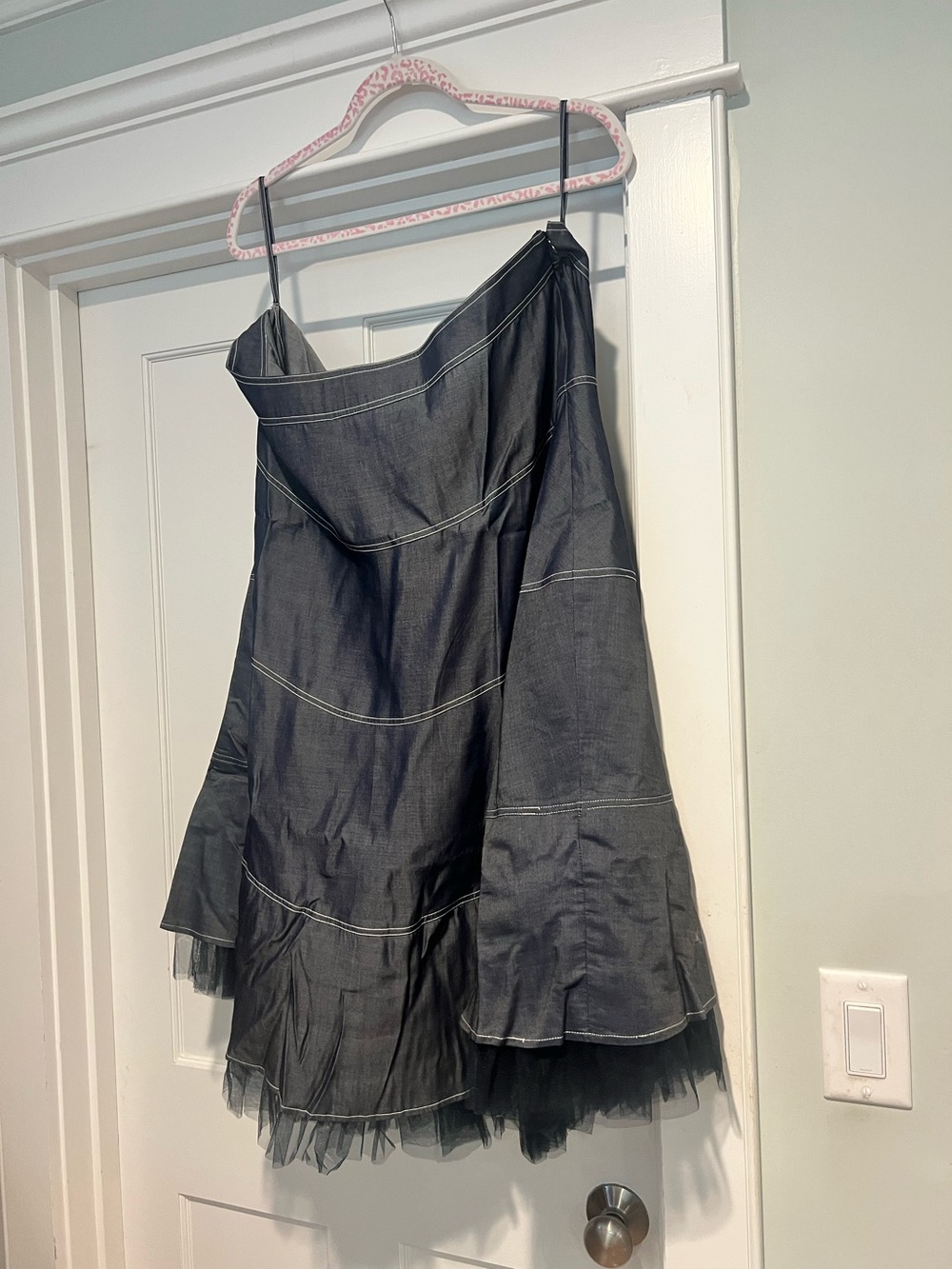 Anthropologie Geisha Designs
Floriana Denim Tiered Skirt - Sz 14 NWT - Picture 4 of 16
